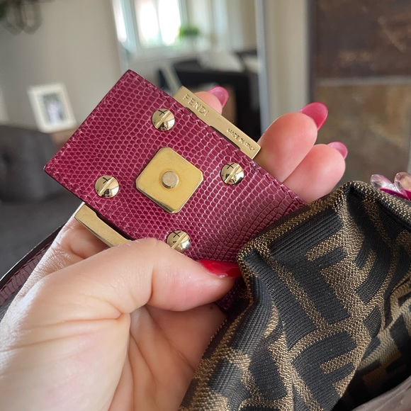 SOLD - Incredibly Rare Vintage Fendi Beaded Sequin Swirl Zucca Baguette - Picture 14 of 17